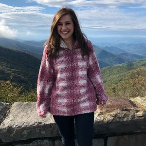 Meet your Posher, Meagan